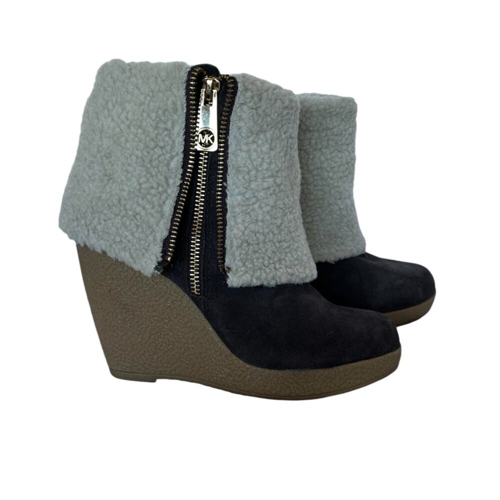 MICHAEL KORS booties Suede Fur Shearling cuff Wedge Bootie Gold MK Zipper 5 1/2